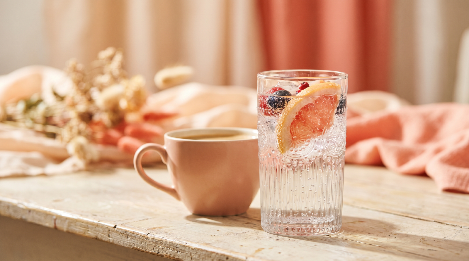 Electrolytes vs Coffee: What Your Body Actually Needs